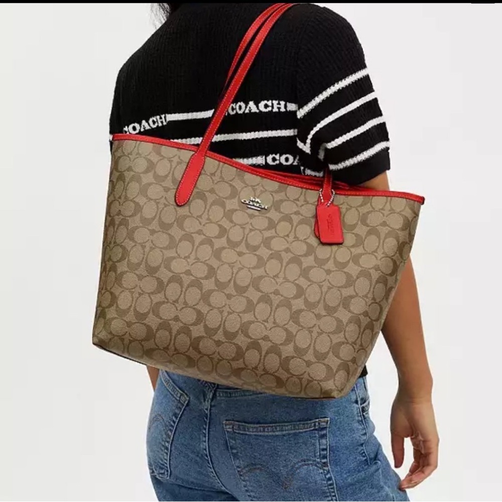 NWT Coach City Tote Bag In Signature Canvas